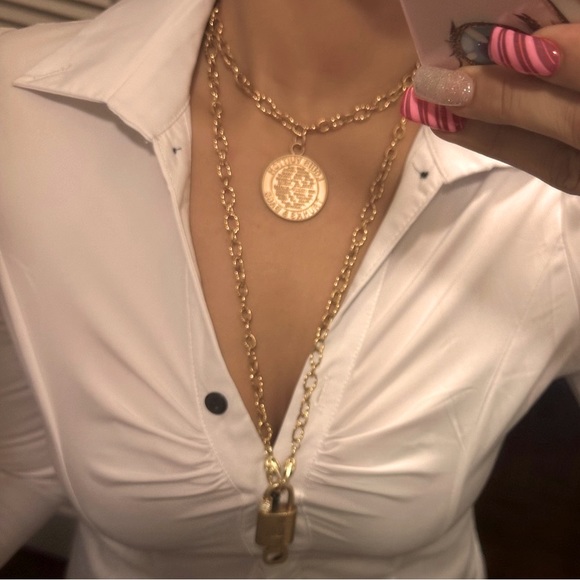 Louis Vuitton LV Padlock and Key on a Stainless Steel Gold Necklace Authentic - Picture 4 of 16